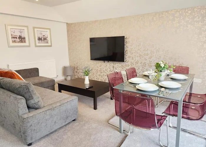 Horizon House, Modern 2-Bedroom Flat 2, Parking, Netflix, Oxford