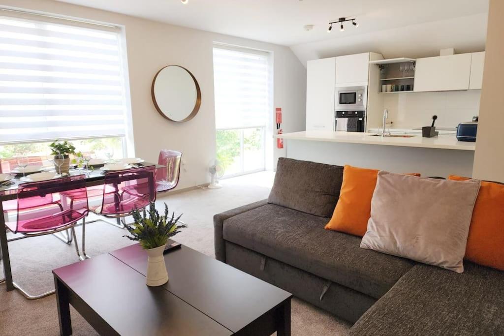 Apartment Horizon House, Modern 2-bedroom Flat 2, Parking, Netflix, *